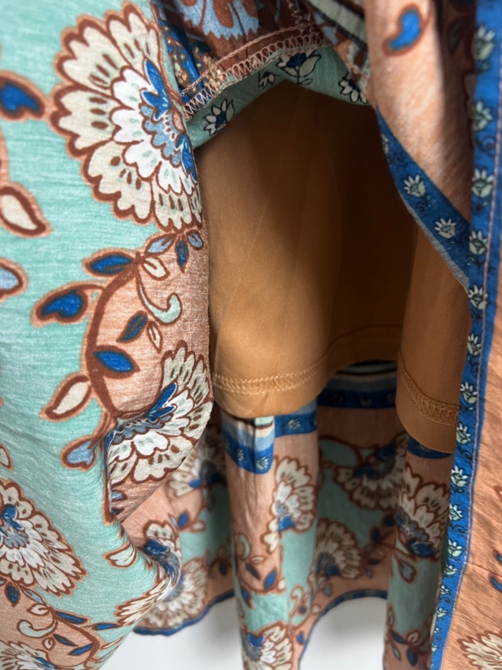 &Merci Small Warm Tone Patchwork V-Neck Long Puff Sleeve Bohemian Midi Dress - Picture 9 of 11